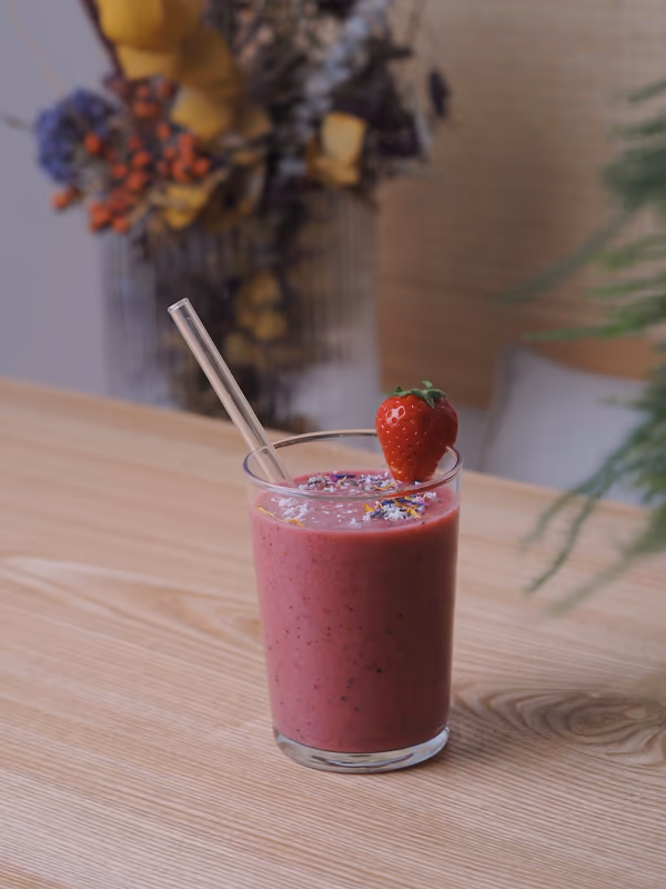Berry for you mit Beeren, Datteln, Banane & Sojamilch